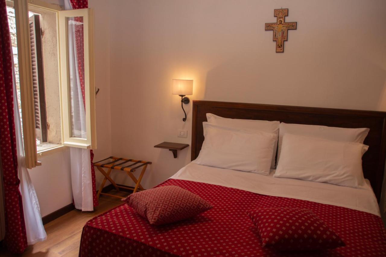 Hotel Pax Assisi Ngoại thất bức ảnh