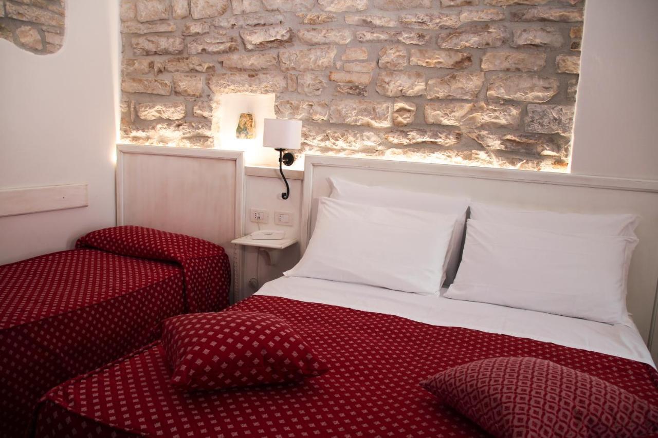 Hotel Pax Assisi Ngoại thất bức ảnh