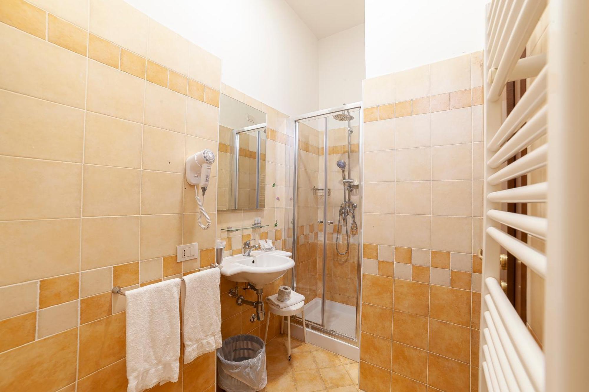 Hotel Pax Assisi Ngoại thất bức ảnh