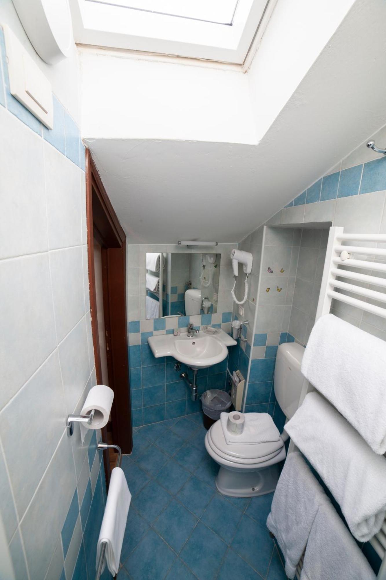 Hotel Pax Assisi Ngoại thất bức ảnh
