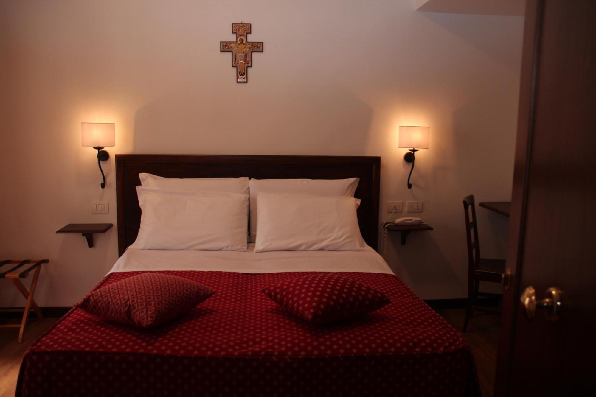Hotel Pax Assisi Ngoại thất bức ảnh